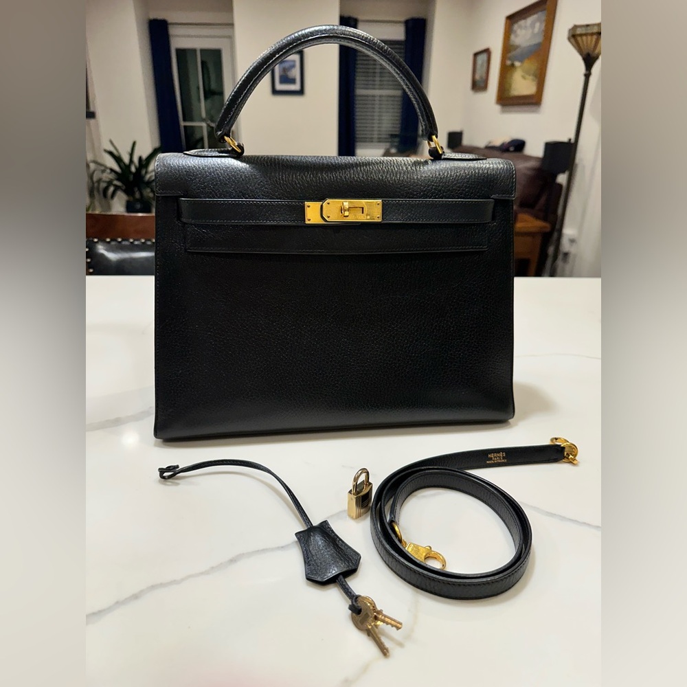 HERMES Kelly 32 Black Ardennes Leather, GHW, Sellier X Circle